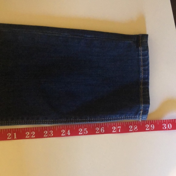 White House Black Market "The Skinny" Distressed Jeans - Size 6 - Picture 9 of 10